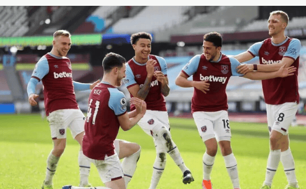 布莱德索底线突破“回头望月”上反篮得分，以城之名CBA30年有你有我